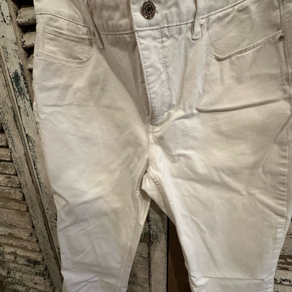 Women's White Straight Leg Jeans